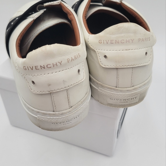 AUTHENTIC GIVENCHY WOMEN'S LOGO SNEAKERS SIZE 36.5 - Picture 6 of 10